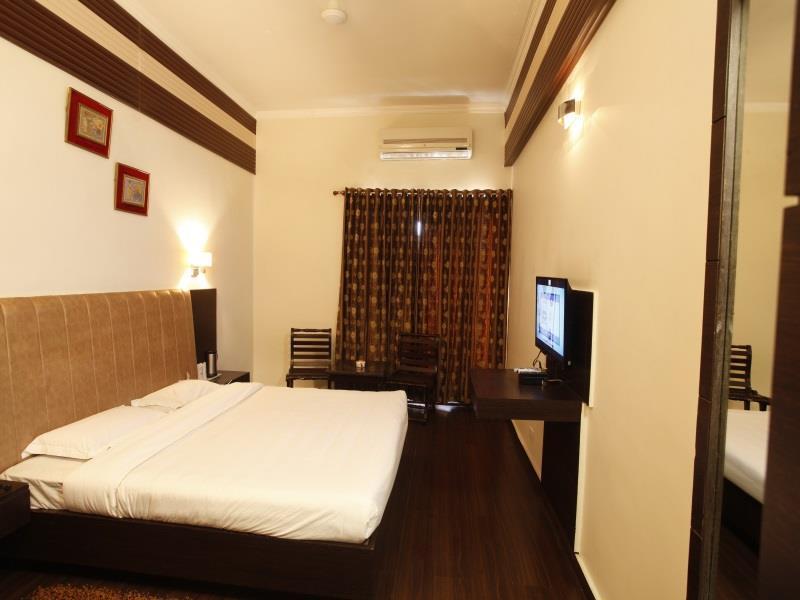 Hotel Mj Residency Dehradun Exterior photo